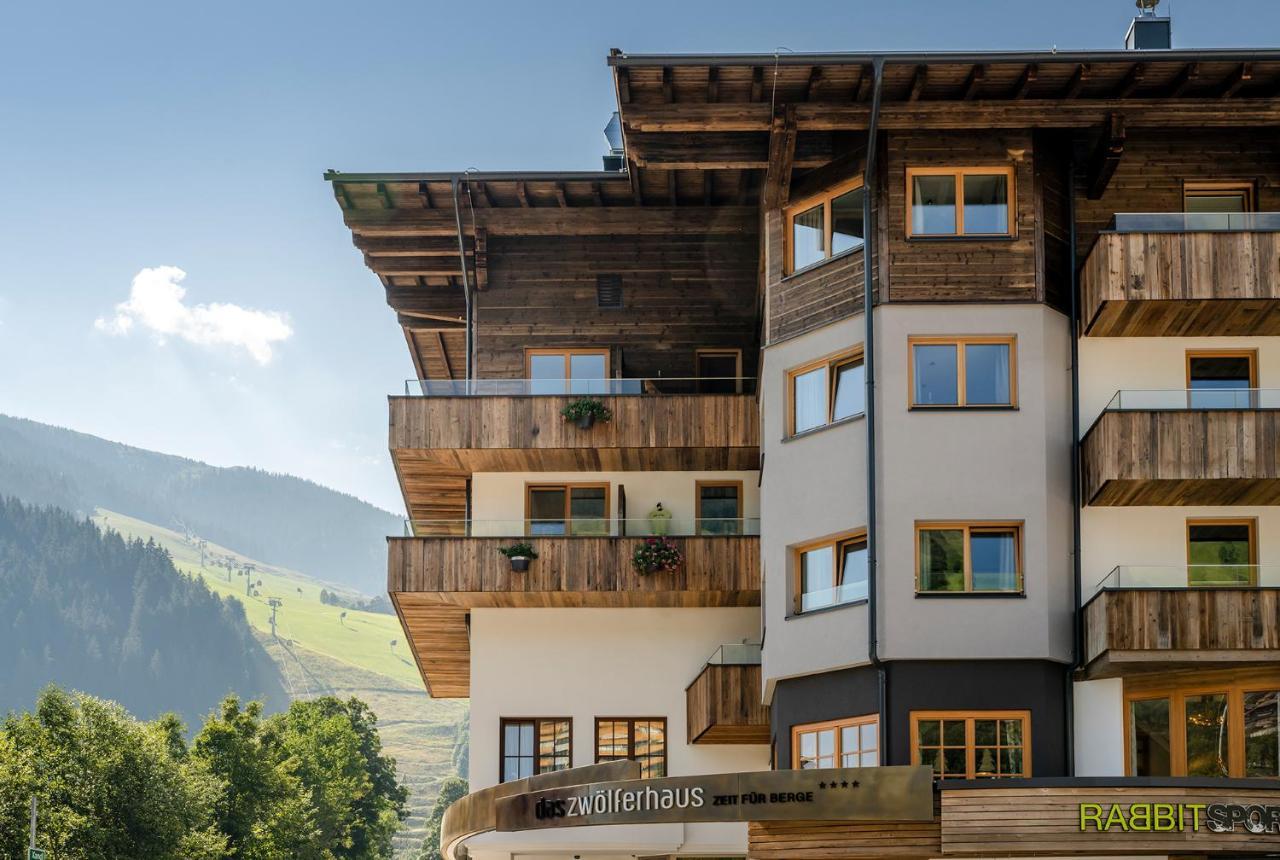 Hotel Das Zwoelferhaus Saalbach-Hinterglemm Buitenkant foto