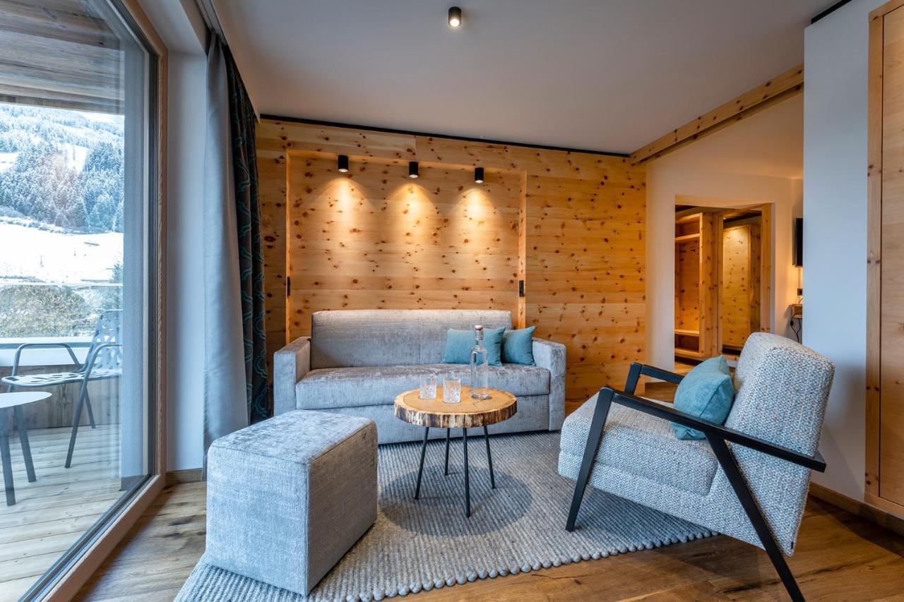 Hotel Das Zwoelferhaus Saalbach-Hinterglemm Buitenkant foto