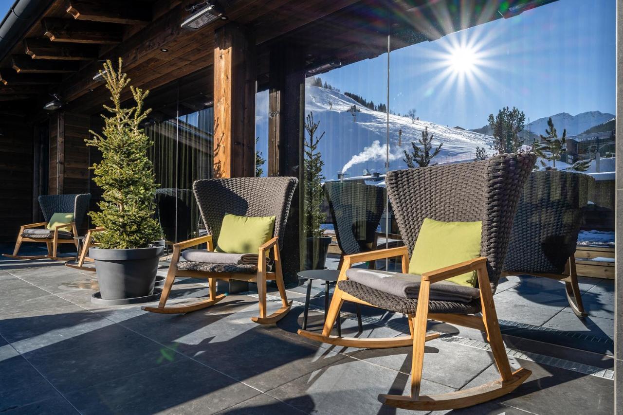 Hotel Das Zwoelferhaus Saalbach-Hinterglemm Buitenkant foto