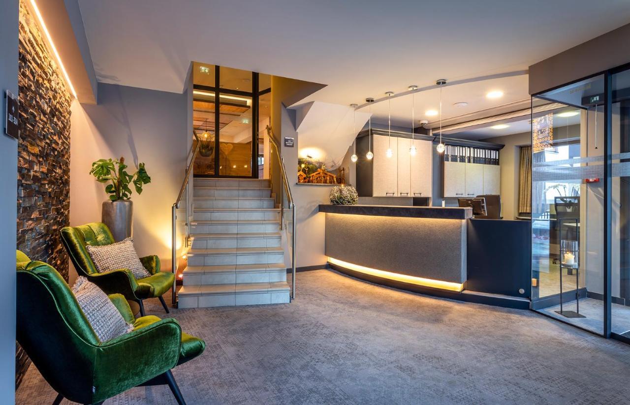 Hotel Das Zwoelferhaus Saalbach-Hinterglemm Buitenkant foto